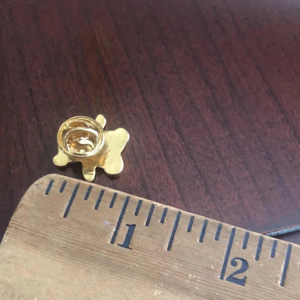 Vintage Bear Pin - Image 3