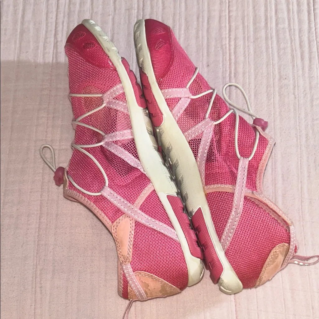 Lands End Size 9 Pink Athletic Water Shoes - Image 7
