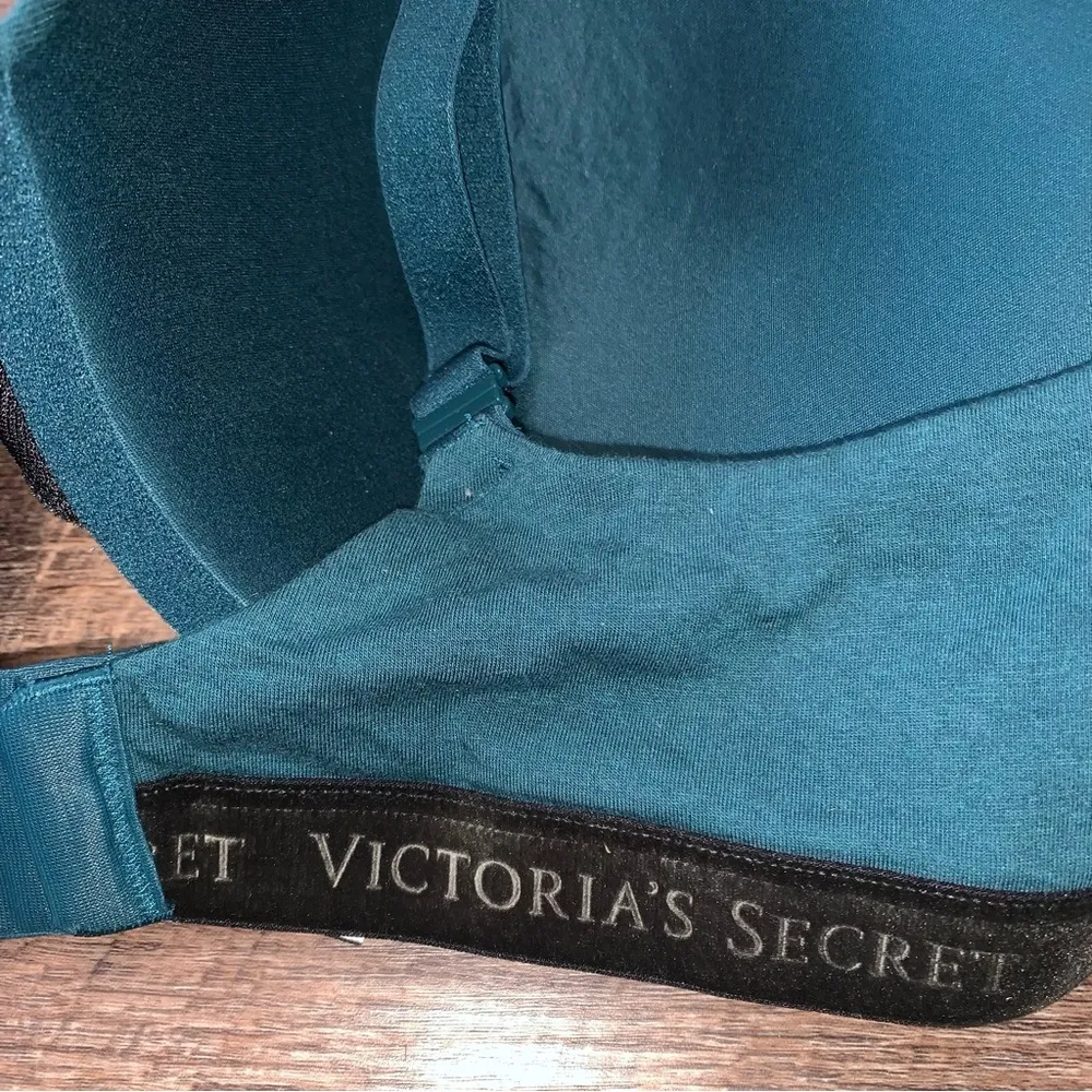 Victoria’s Secret Green Black Bra T-Shirt Push Up Full Coverage 40DD - Image 9