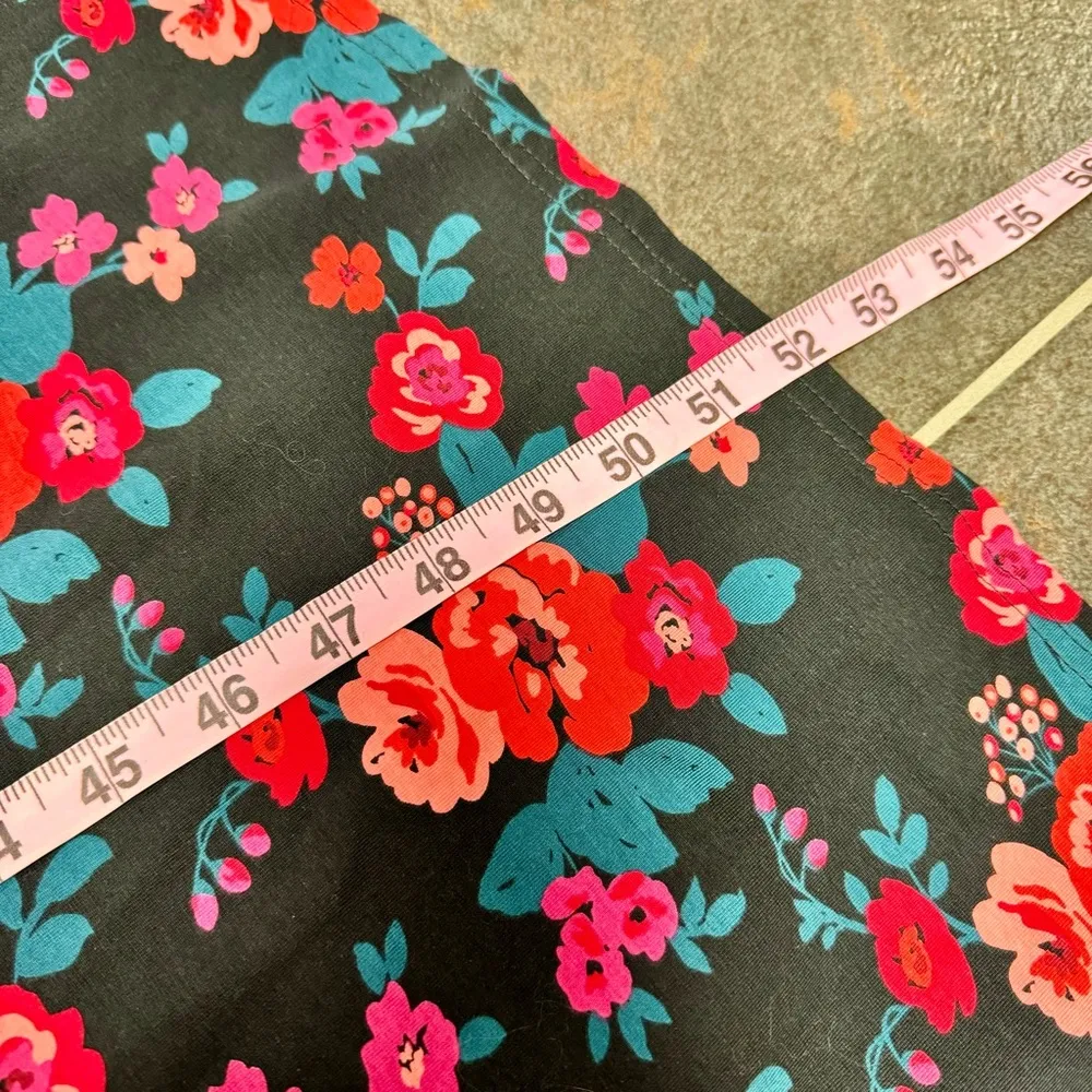 Garnet Hill Sleeveless V-Neck Floral Print Long Maxi Dress Red Black 10 - Image 11