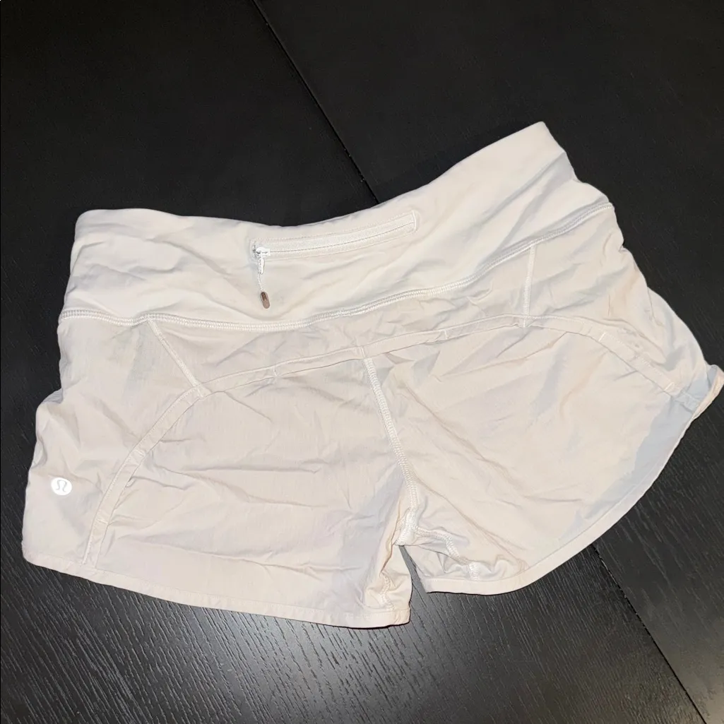 Lululemon Speed Short size:4 white Athletic Shorts! - Image 3