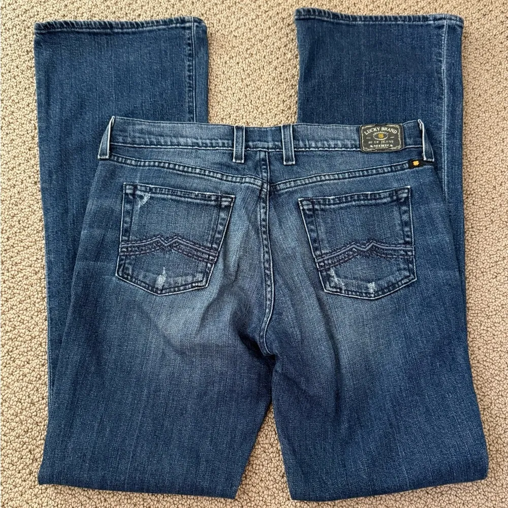 Lucky Brand Women's Sweet N Low Flair Distressed Denim Blue Jeans - Image 4