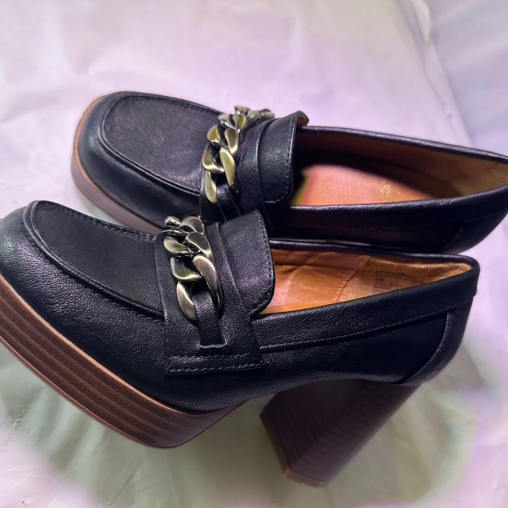 White Mountain Black Chunky Heel Loafers - Image 10