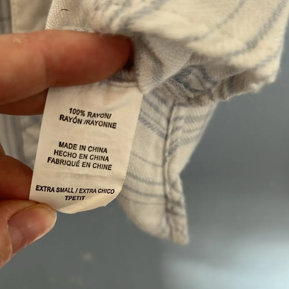 Rails Super Soft Plaid Chest Pocket Long Sleeve Button Down Top - Image 3