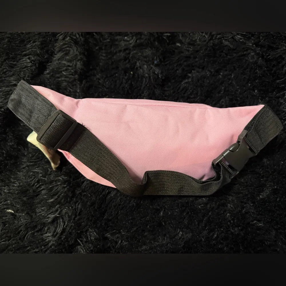 True‎ crime themed fanny pack - Image 3