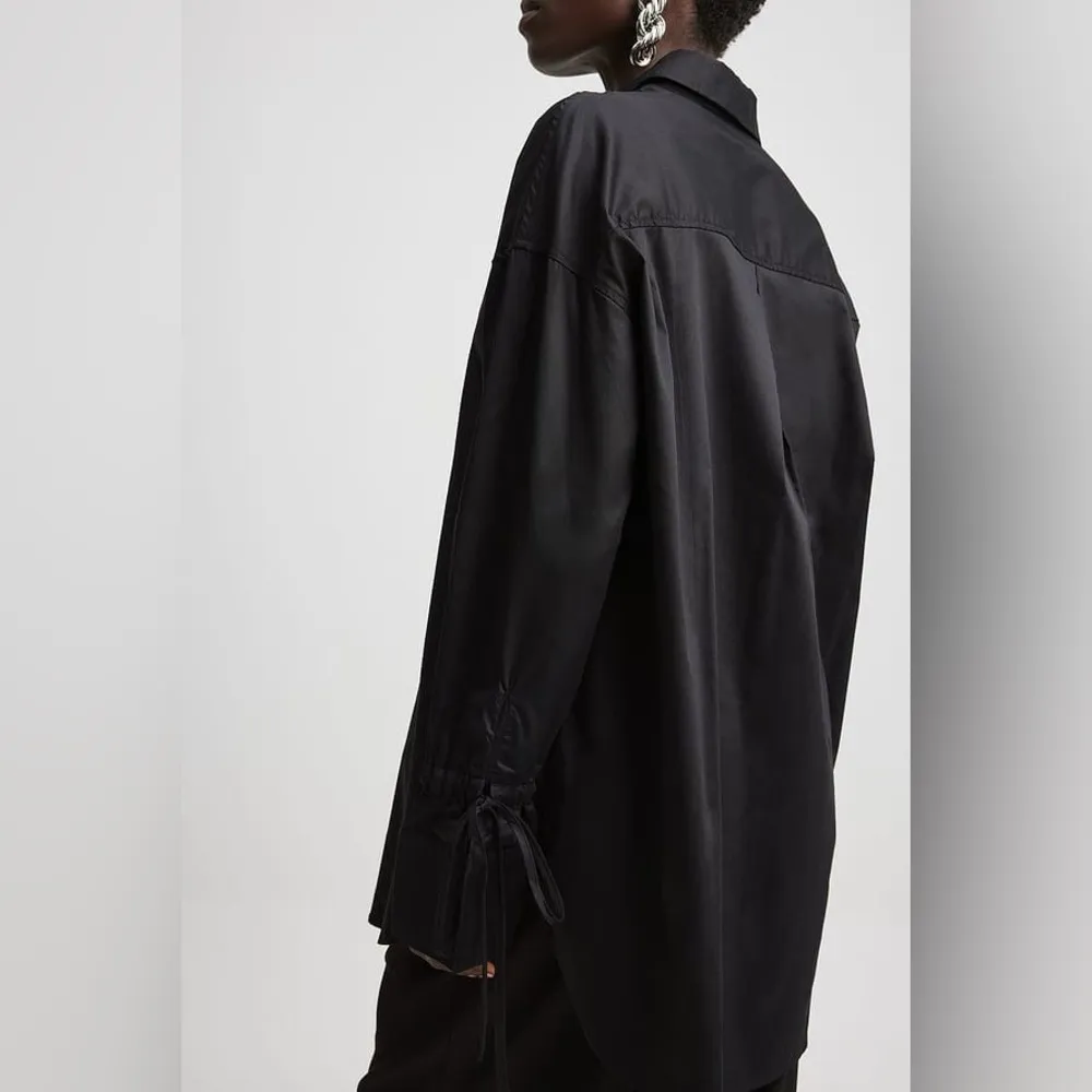 NA-KD Tie Sleeve Shirt - Image 5