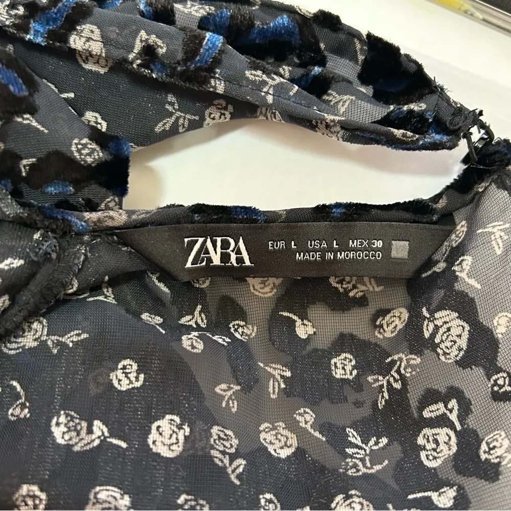 Zara Sheer Flocked Deep V-Neckline Blouse - Large - Image 7