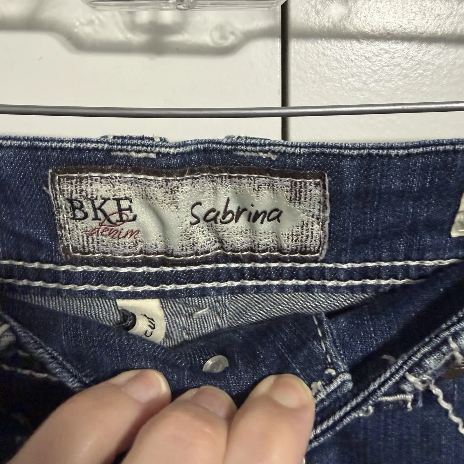 BKE Sabrina Jeans Womens 29R Bootcut Distressed Blue Denim Size 29 - Image 5