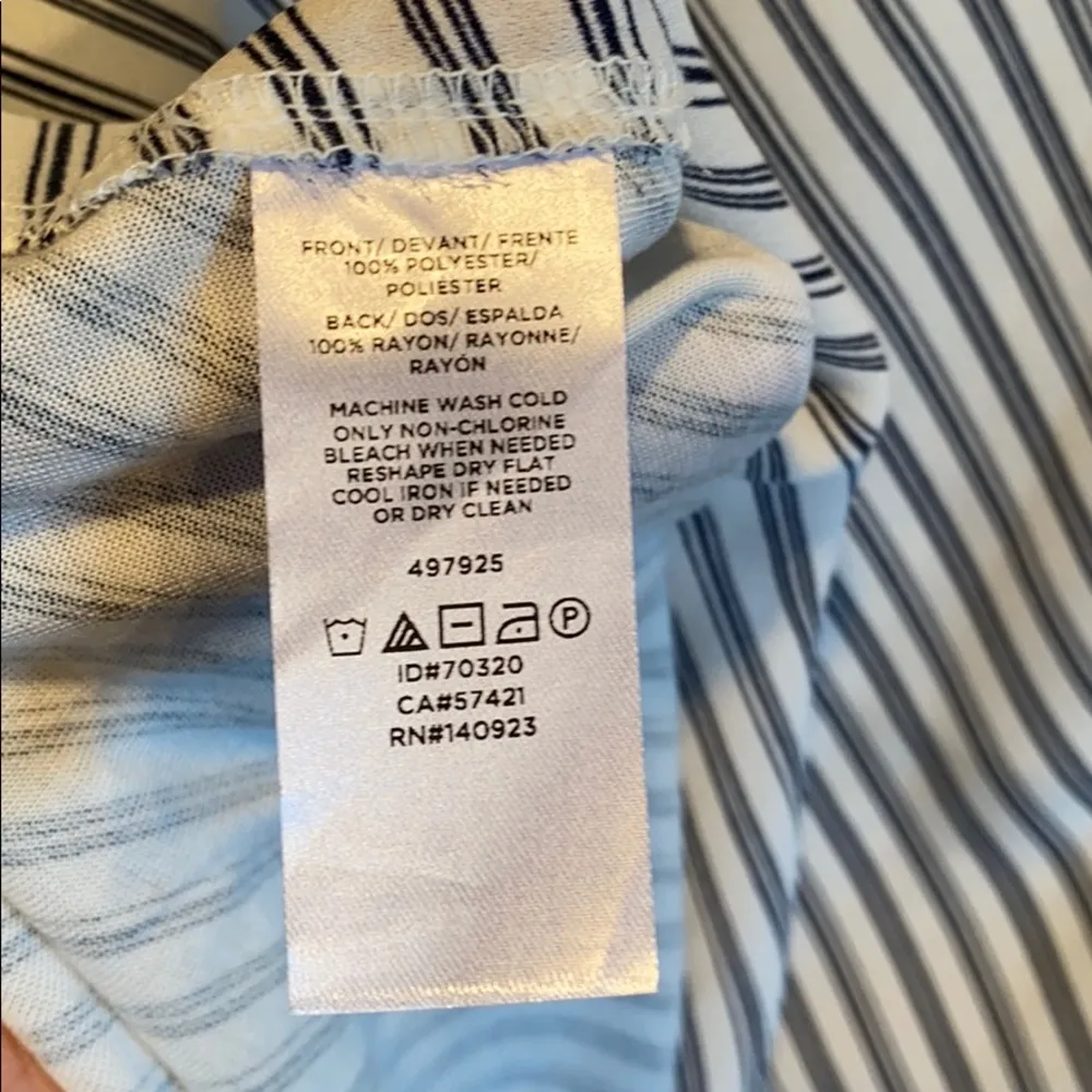 LOFT tank top S Navy stripe v neck layering - Image 5