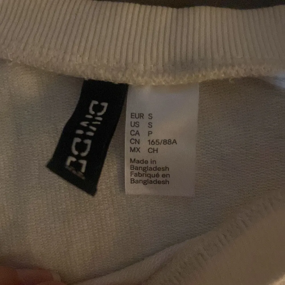 Women’s sweater no bad vibes size small - Image 3