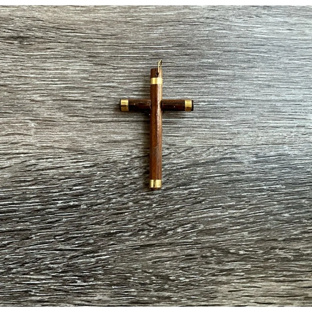 Vintage Wood Crucifix Cross Jesus Pendant Necklace Religious Gold Tone Brown - Image 6