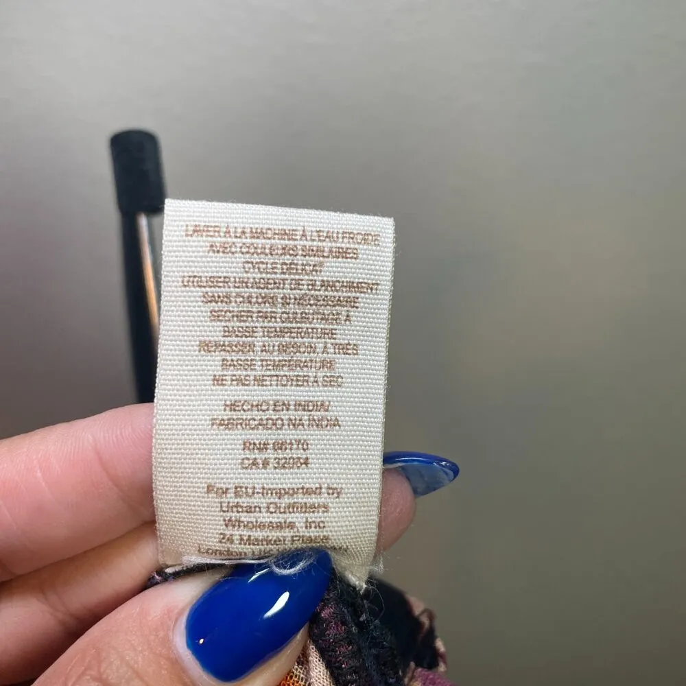 Free People Shorts XS Colorful Abstract Watercolor Flowy Lisbon Vacation Travel - Image 10