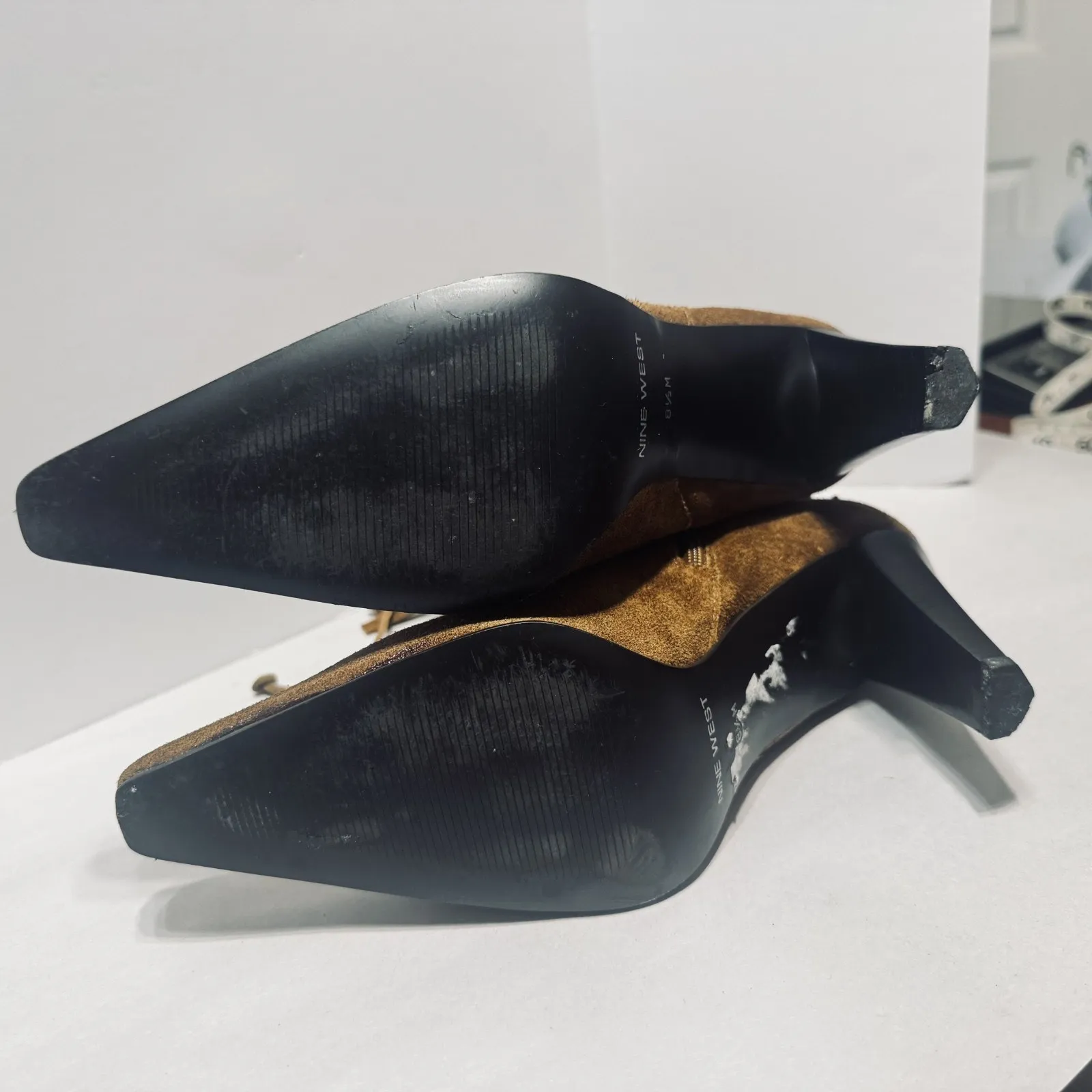 Nine West Boots Brown Suede High Heeled Booties Fringe womens 8.5 Leather - Image 4