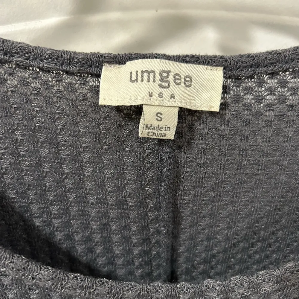 Umgee Black Sleeveless Knit Top Women’s Small - Image 3