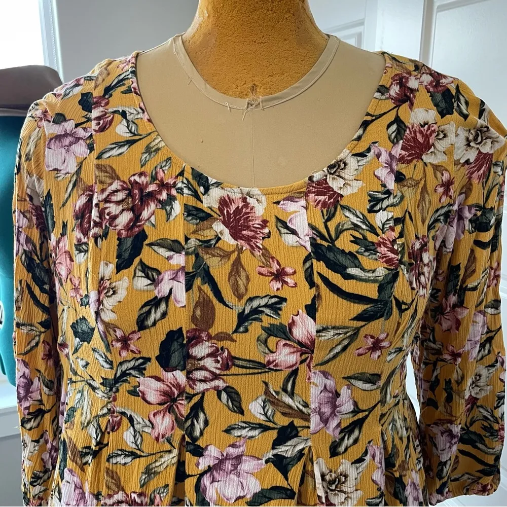 Yellow Floral Fit and Flare Crinkle Gauze Top - Image 5