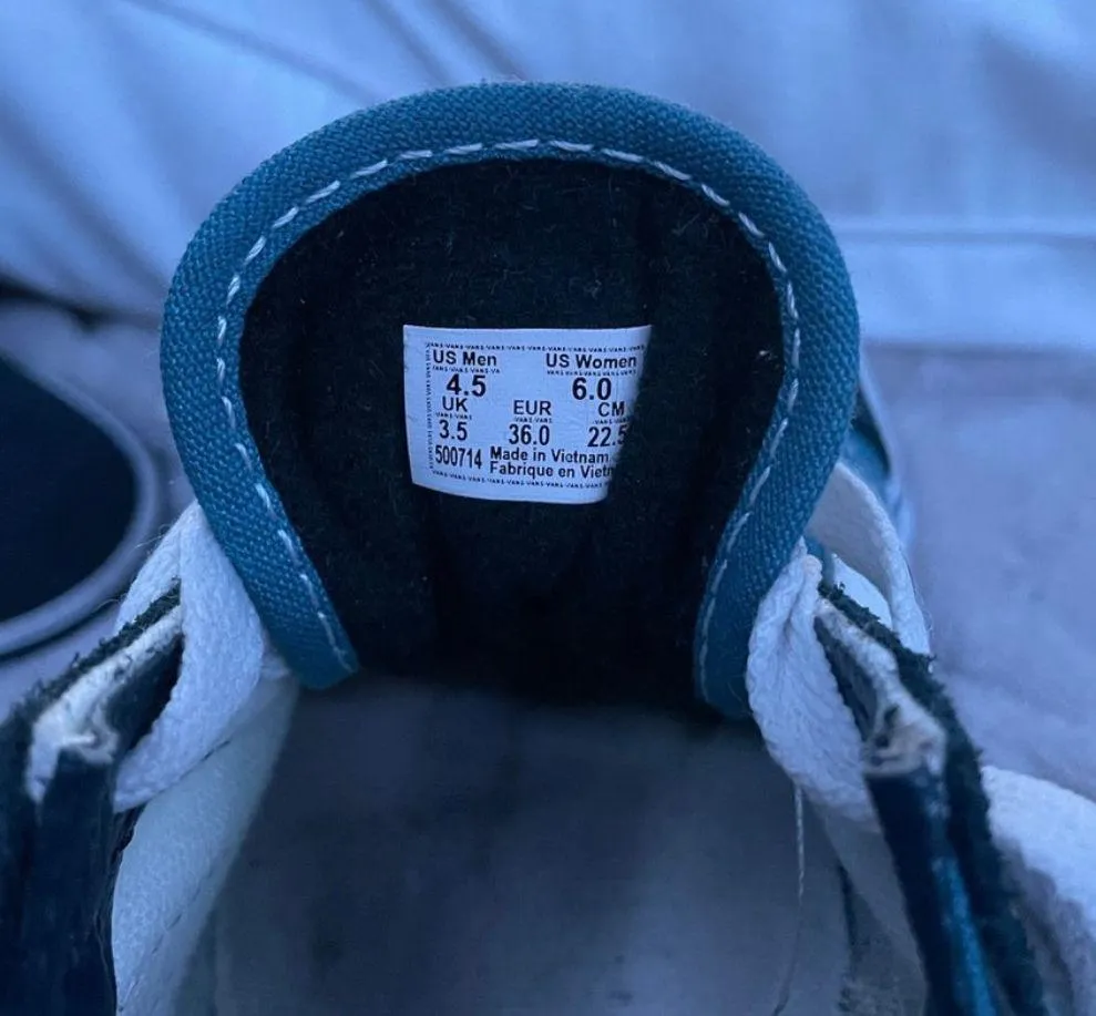 Old School - Image 3