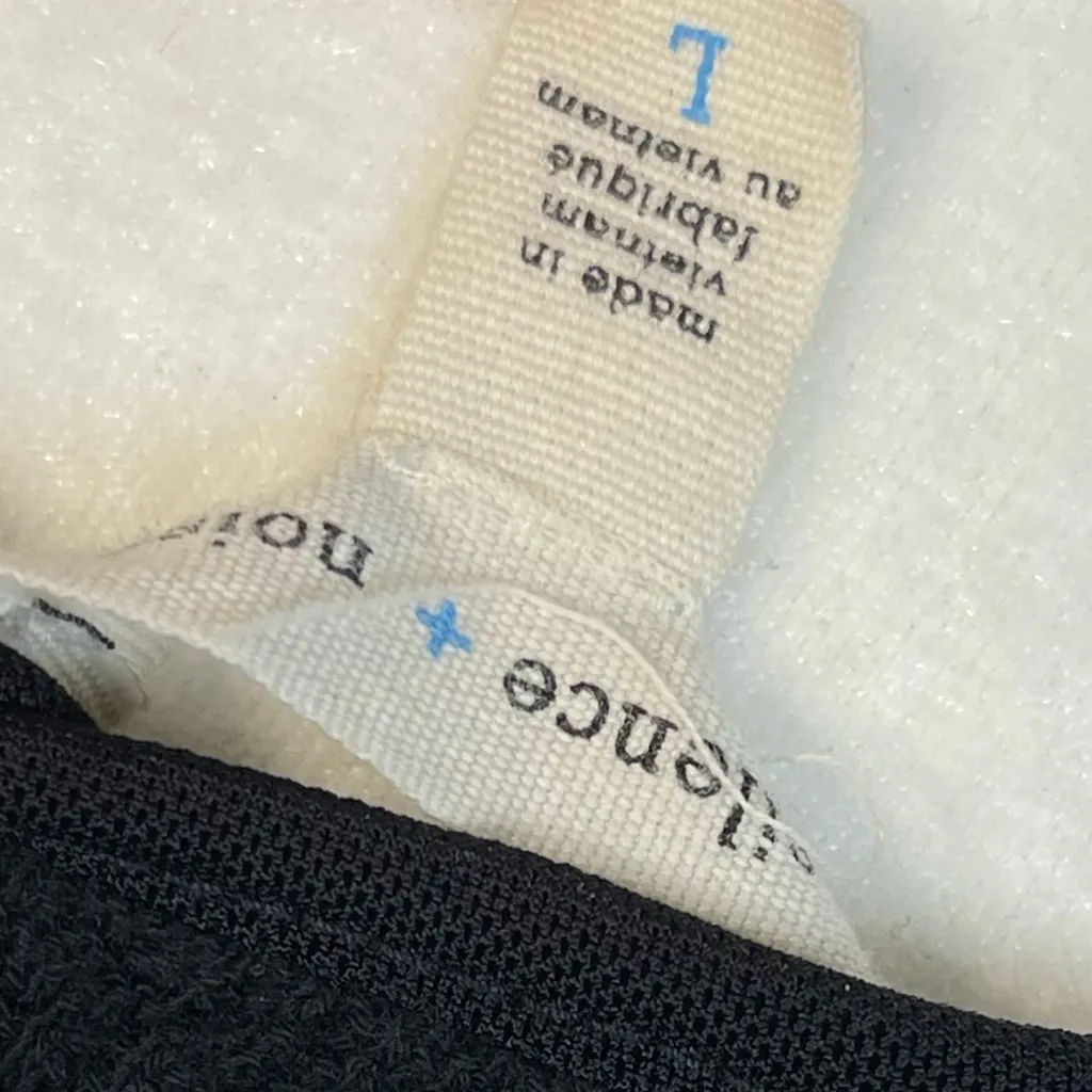 Silence + Noise Urban Outfitters Large Textured V Neck Top Grunge Criss Cross - Image 5