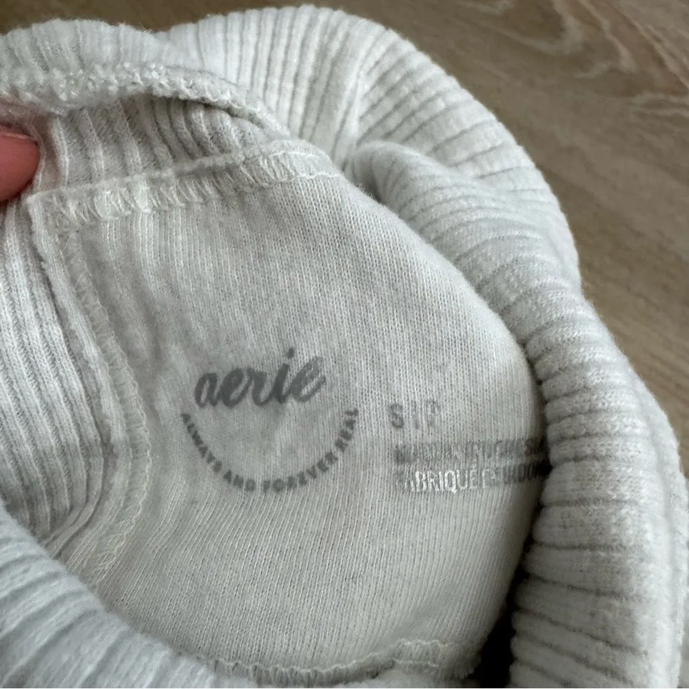 Aerie Cream Ribbed Cowl Turtleneck Sweater - Image 4