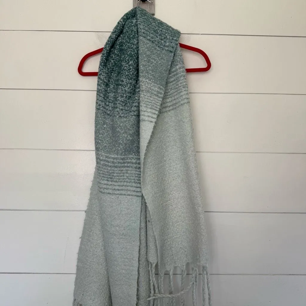 Mersea Women’s Teal Blanket Scarf - Image 4