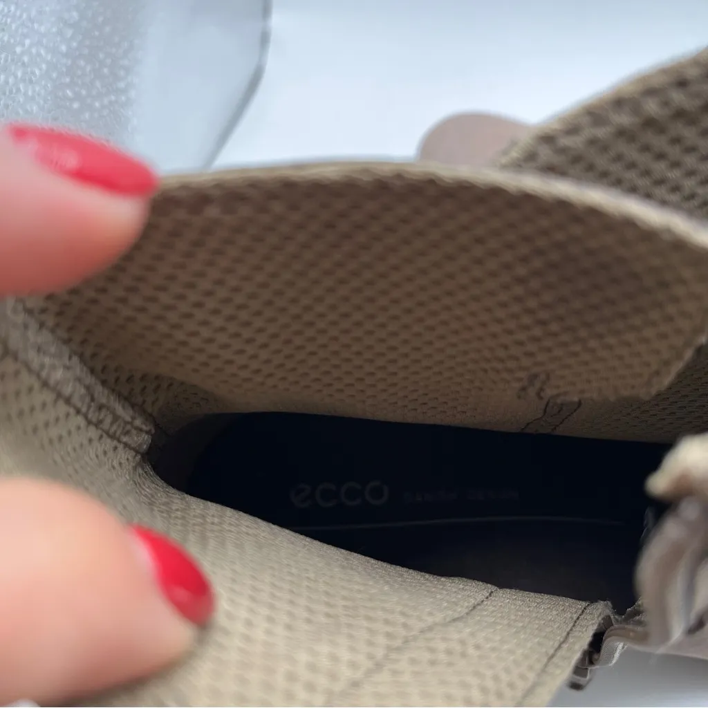 NWOB Ecco Dress Classic 35 mm Buckle Ankle Booties Gray Beige Sz 38 US 7 - 7.5 - Image 10