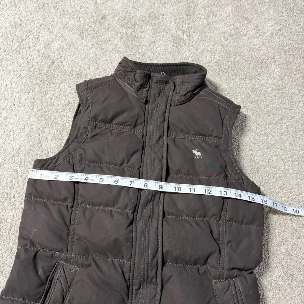 Abercrombie & Fitch Women’s Y2K Vintage Puffer Quilted Vest Full Zip in Brown S - Image 9