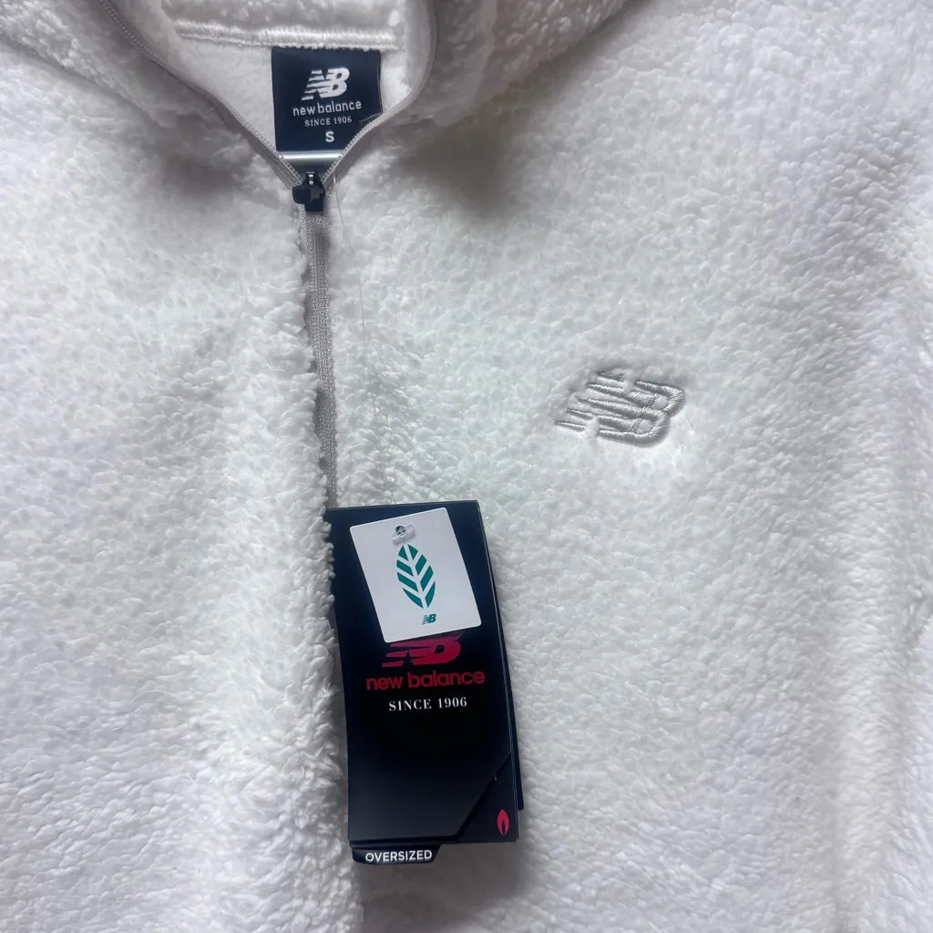 NWT New Balance Achiever Sherpa Pullover Half Zip - Sea Salt - Small - Image 4