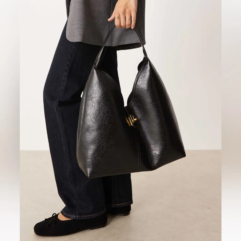 ASOS - NWT faux leather black tote bag with gold lock detail - Image 2