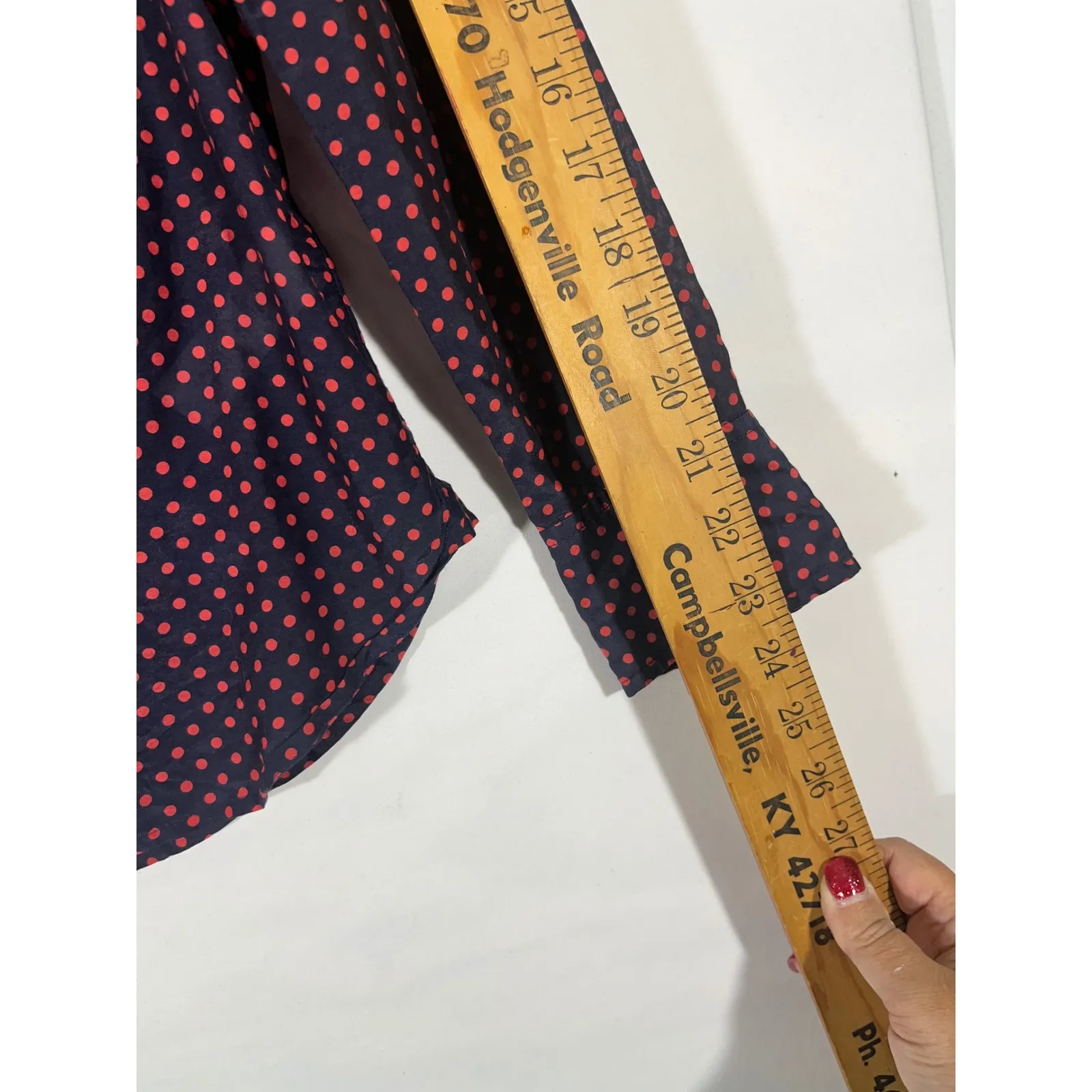 J Crew Women Polka Dot Silk Blend Button Up Long Sleeve Shirt Navy/Pink Size 8 - Image 4