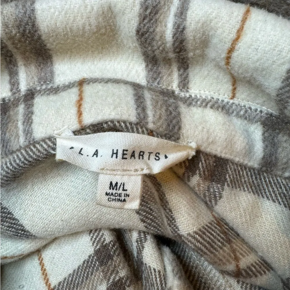 🛍️ LA Hearts Pacsun Ivory Oversized Plaid Button Up Shacket Shirt Jacket M/L - Image 12