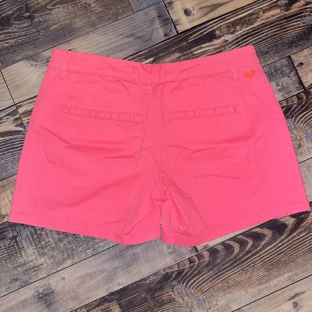 Roxy pink shorts size 5 - Image 3