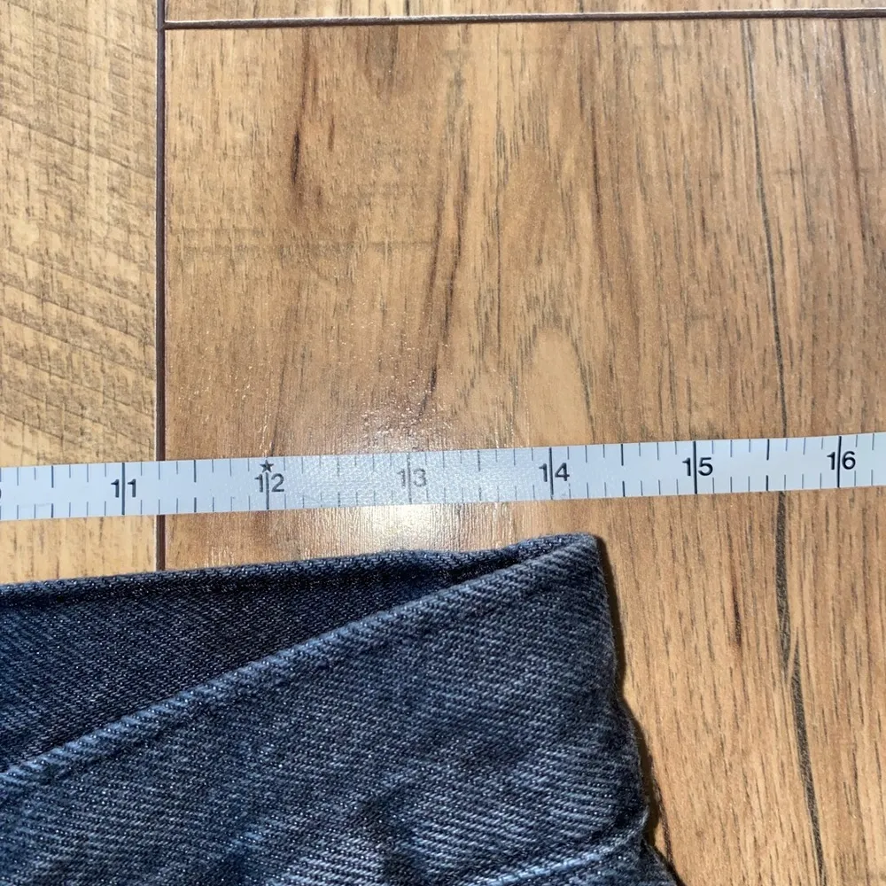 levi’s jean shorts - Image 5