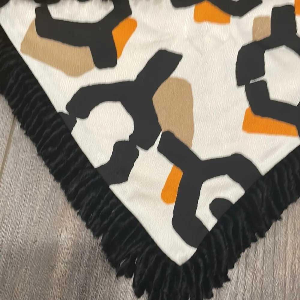 Bleu Blanc Rouge reversible triangle scarf Gold - Image 10