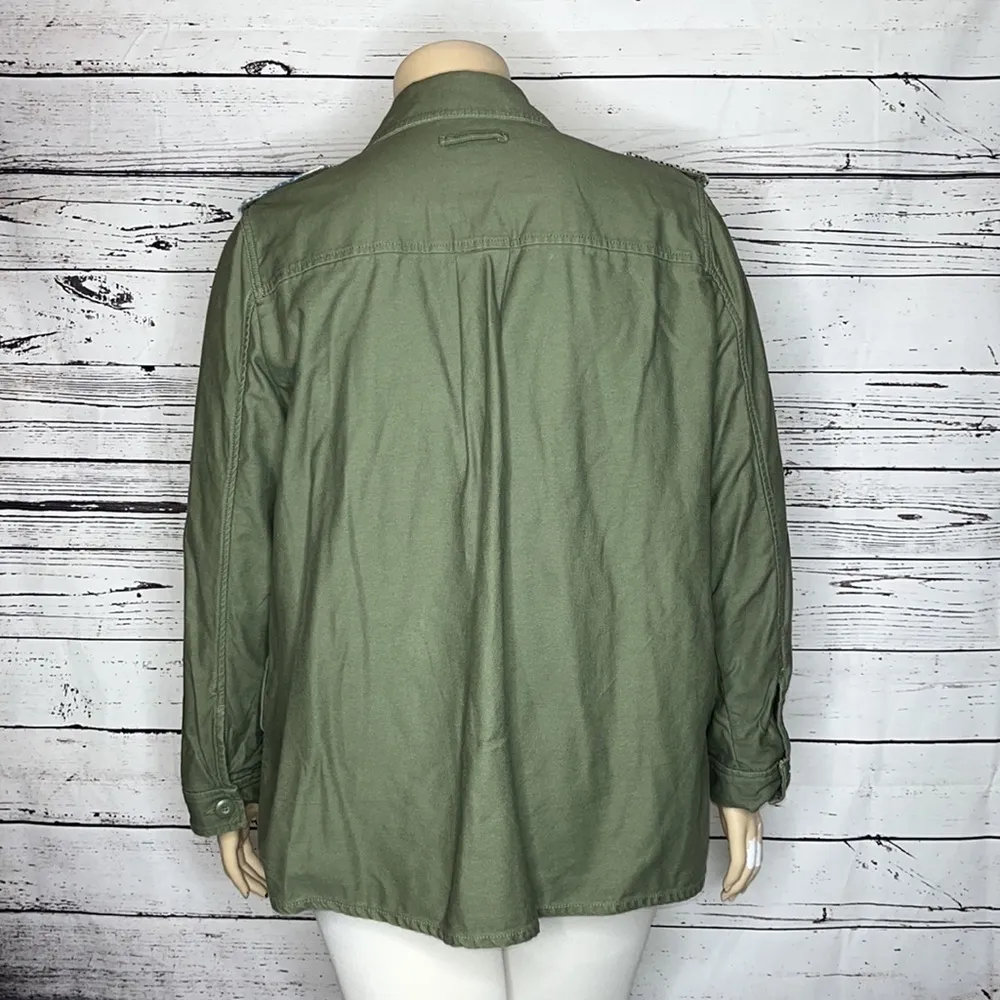 Gap Size XL Green w/ Blue Embroidered Button Front Swing Shacket - Shirt Jacket - Image 4