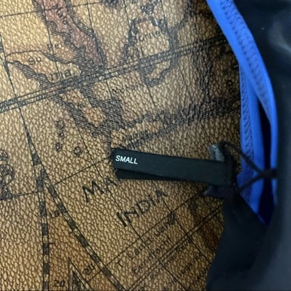 NWOT Koral Womens Amparo Blue Evolve Blackout Sports Bra sz S Racerback Key Hole - Image 3