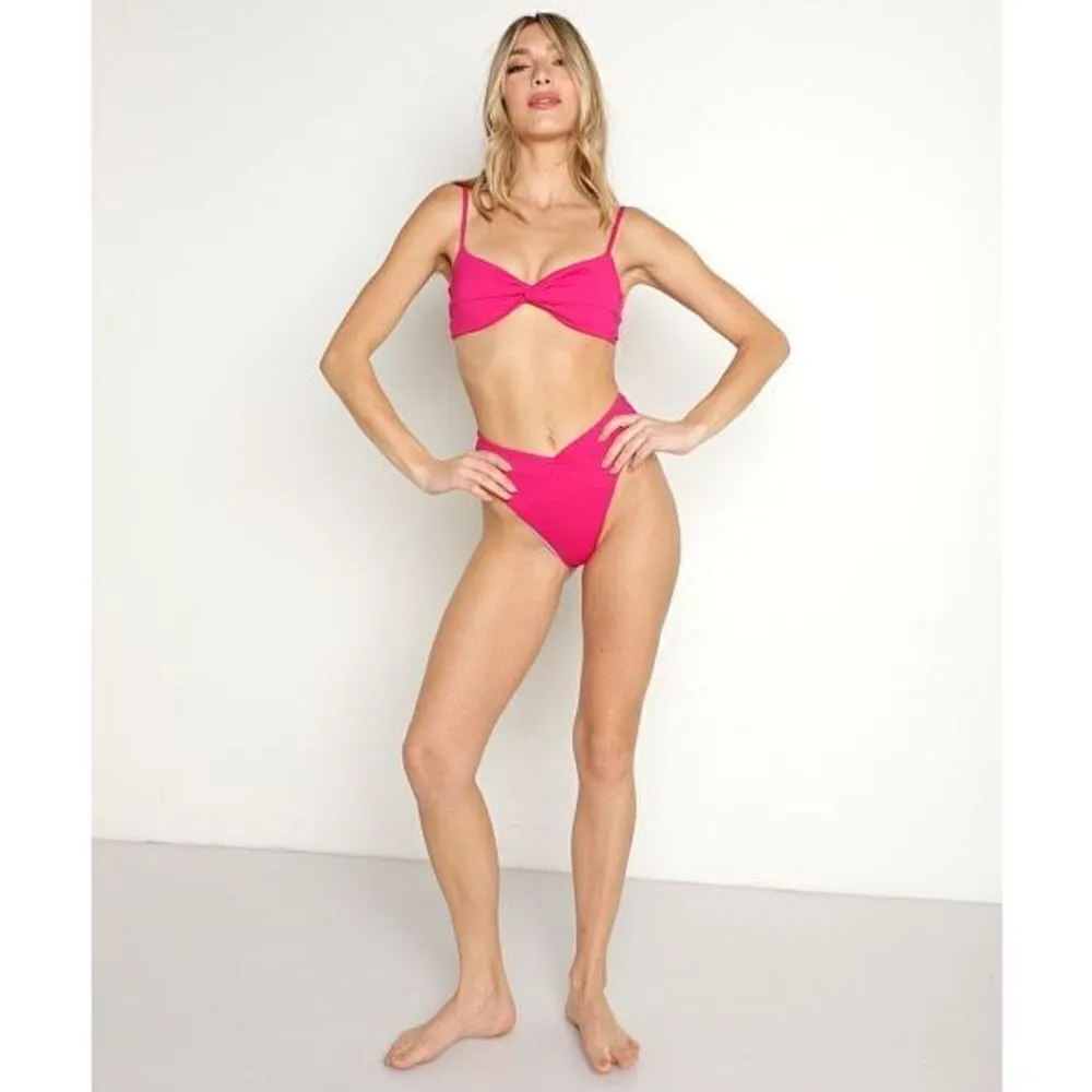 l*space New. L* Pink D-cup bikini set. D-cup/small. Retails $209 - Image 11