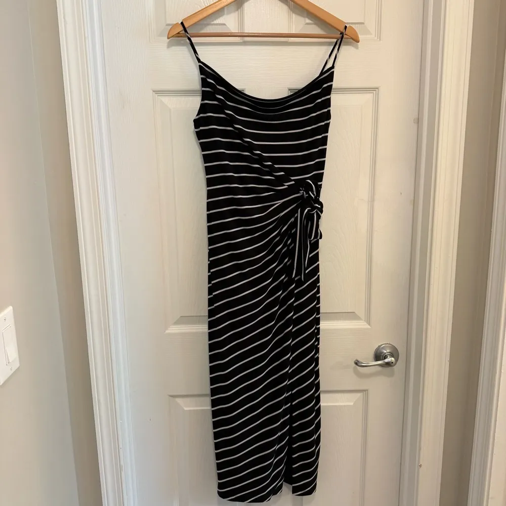 Like New Lauren Ralph Lauren Strappy Striped Midi Dress - Image 2