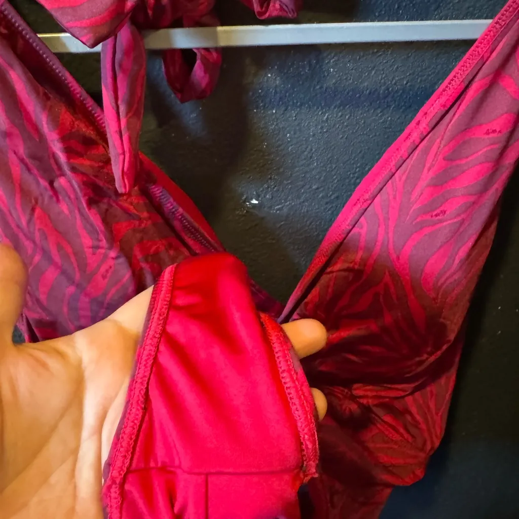 Women’s House Of Fraser Pink and Black Swirl One - Image 2