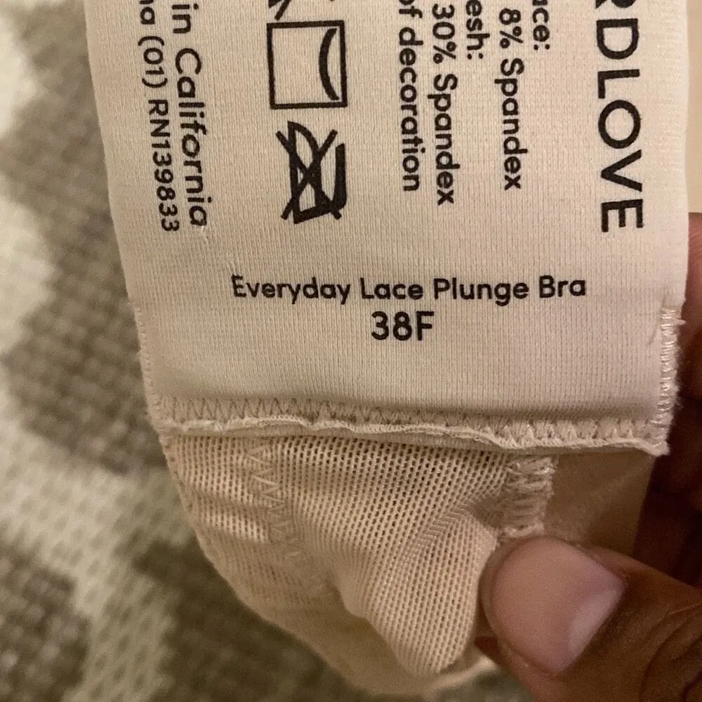 Thirdlove Bra everyday Lace Plunge Bra size 38F - Image 6