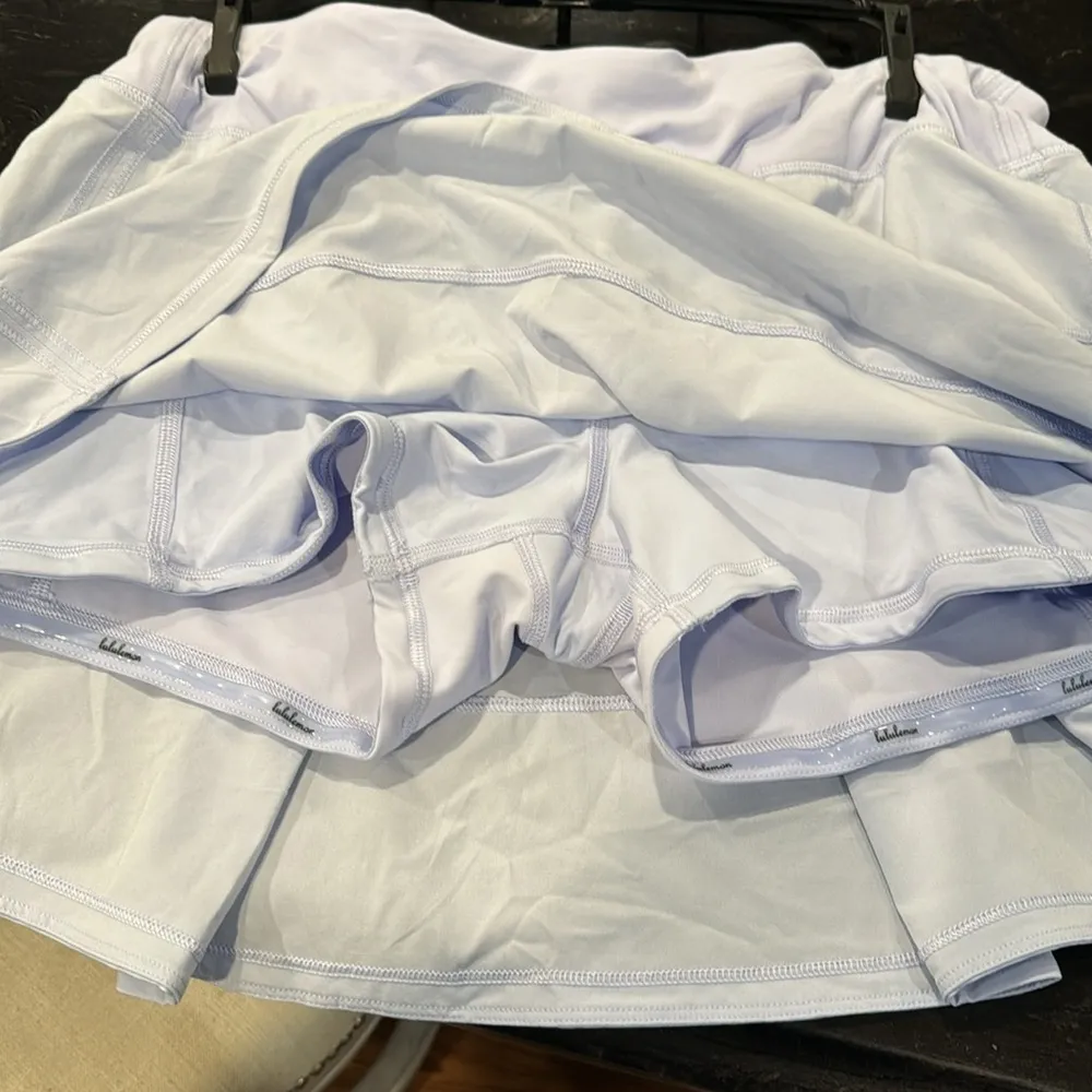 Lulu Lemon Pace Rival tennis skirt in soft purple. - Image 3