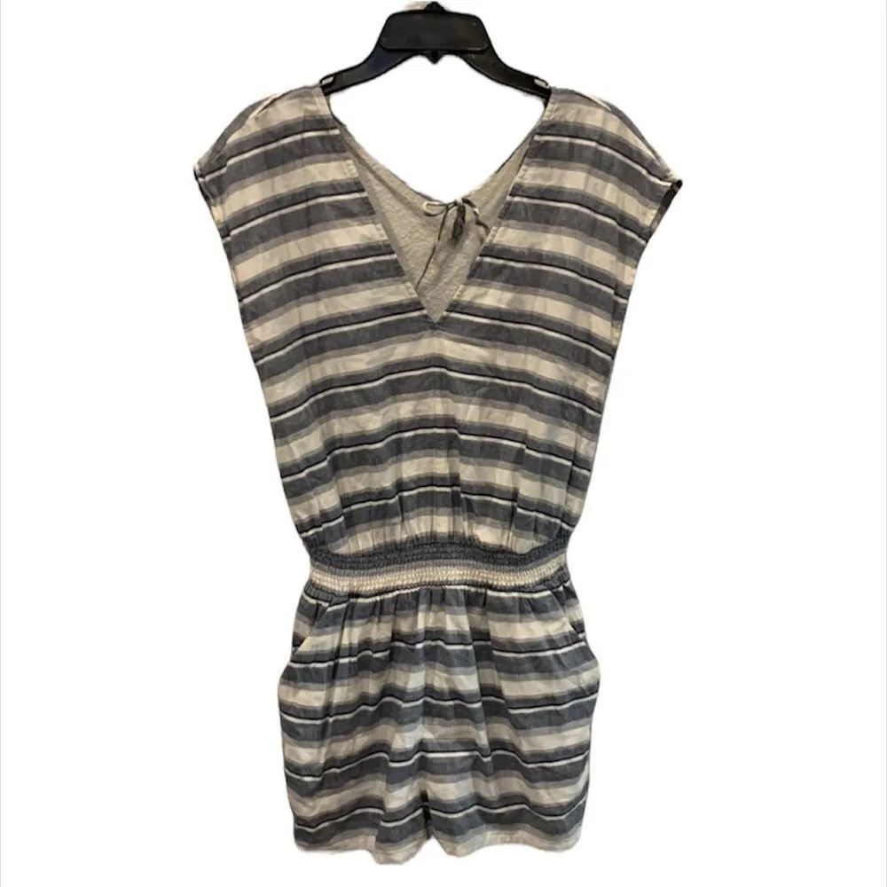 Madewell It appears that you have provided a symbol or placeholder instead of a product description. Please provide the actual product description you'd like me to revise, and I'll be happy to help! - Image 3