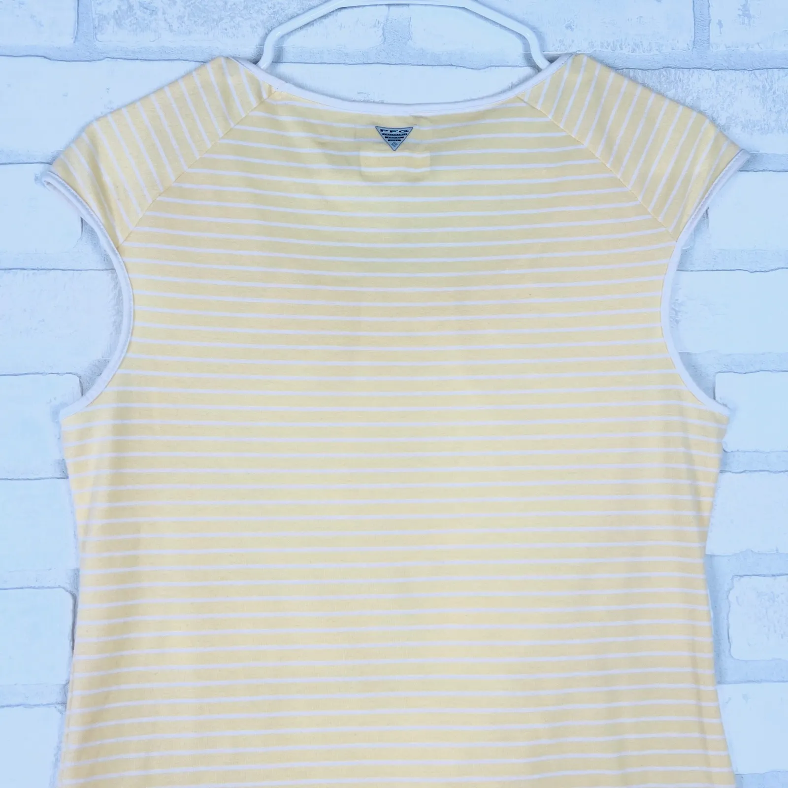 Columbia PFG Fishing Gear Omni Wick Sleeveless Top‎ Striped Yellow White Medium - Image 7