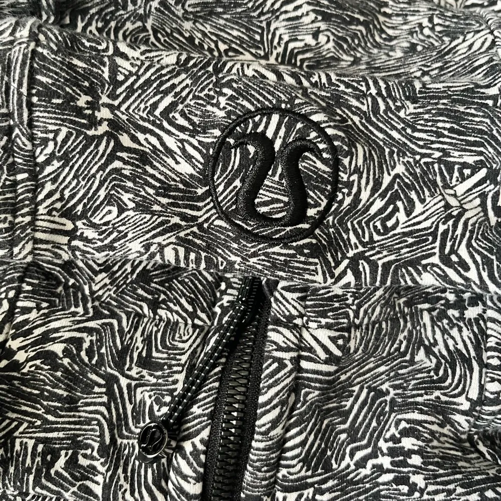 Lululemon  Scuba Full-Zip Hoodie - Image 12