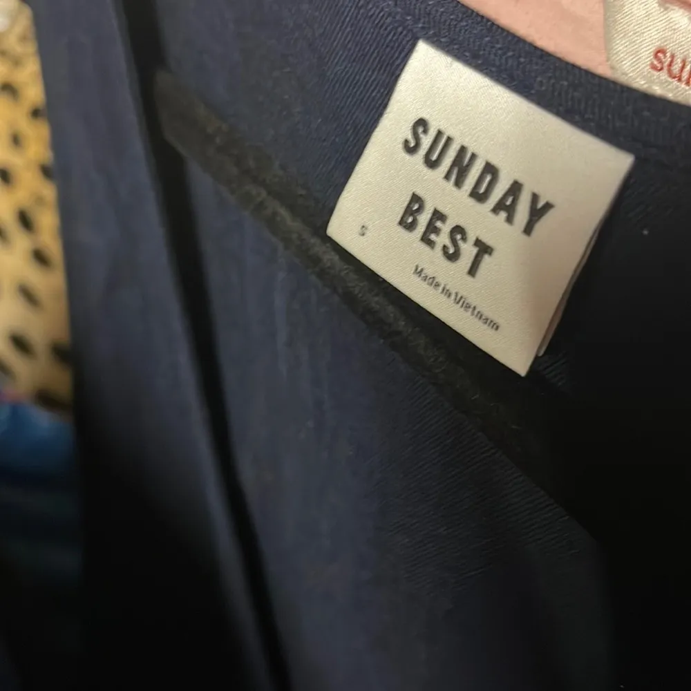 🎀 Aritzia Sunday Best Navy Blue Mini Dress SIZE SMALL - Image 2