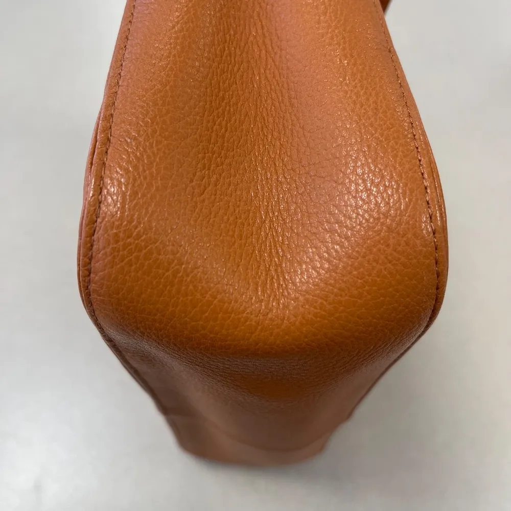 Yves Saint Laurent Vintage Leather Flap Shoulder Bag - Image 5