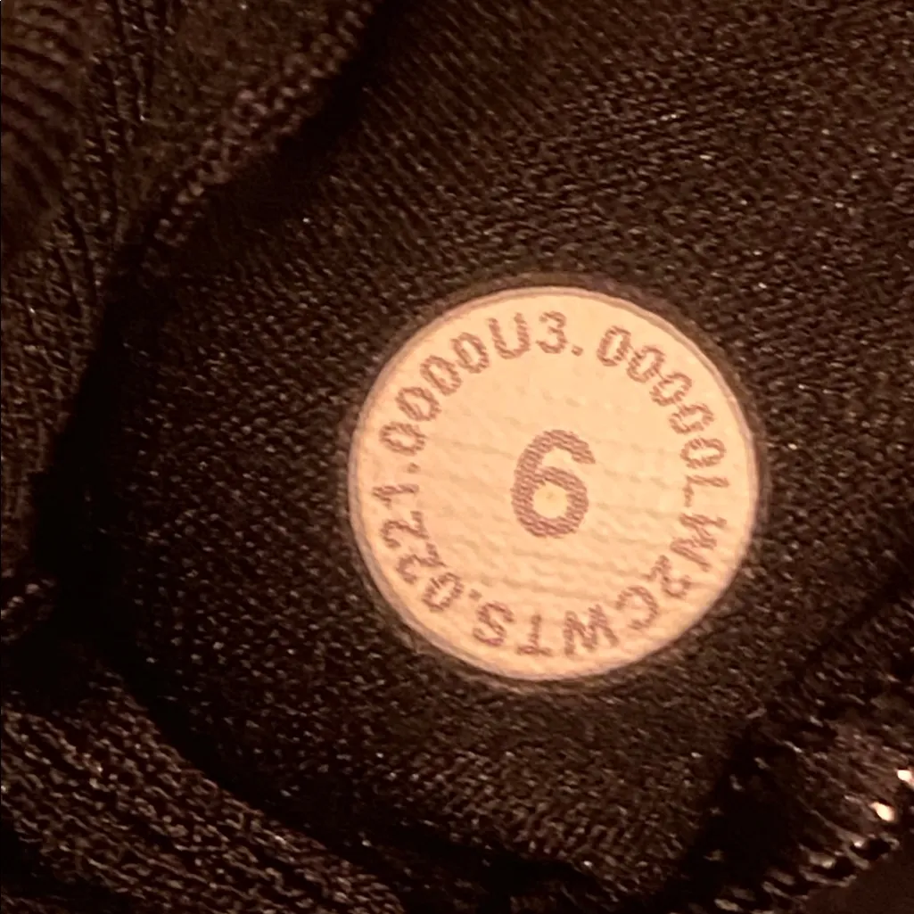 Lululemon SeaWheeze Invigorate Bra *Medium Support, B/C Cups - Image 4