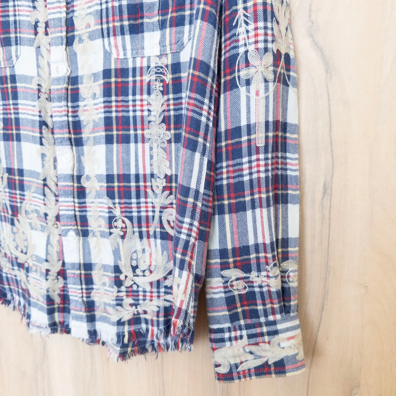 MM Vintage Women Embroidered Flannel Shirt Size M Plaid Blue Western Boho Grunge Size M - Image 4