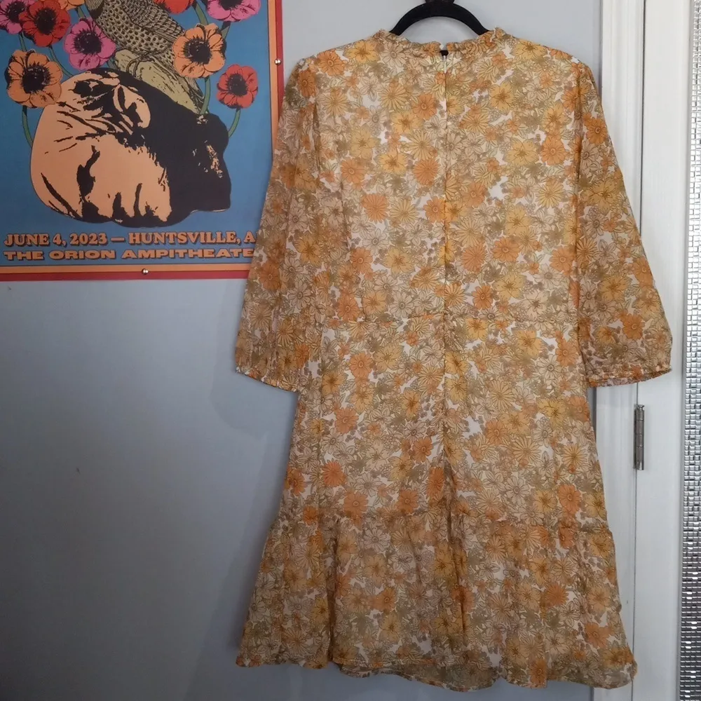 Marissa Olivia Yellow & White "Sunshine Daisy" Retro Floral Print Mini Dress Size M - Image 13