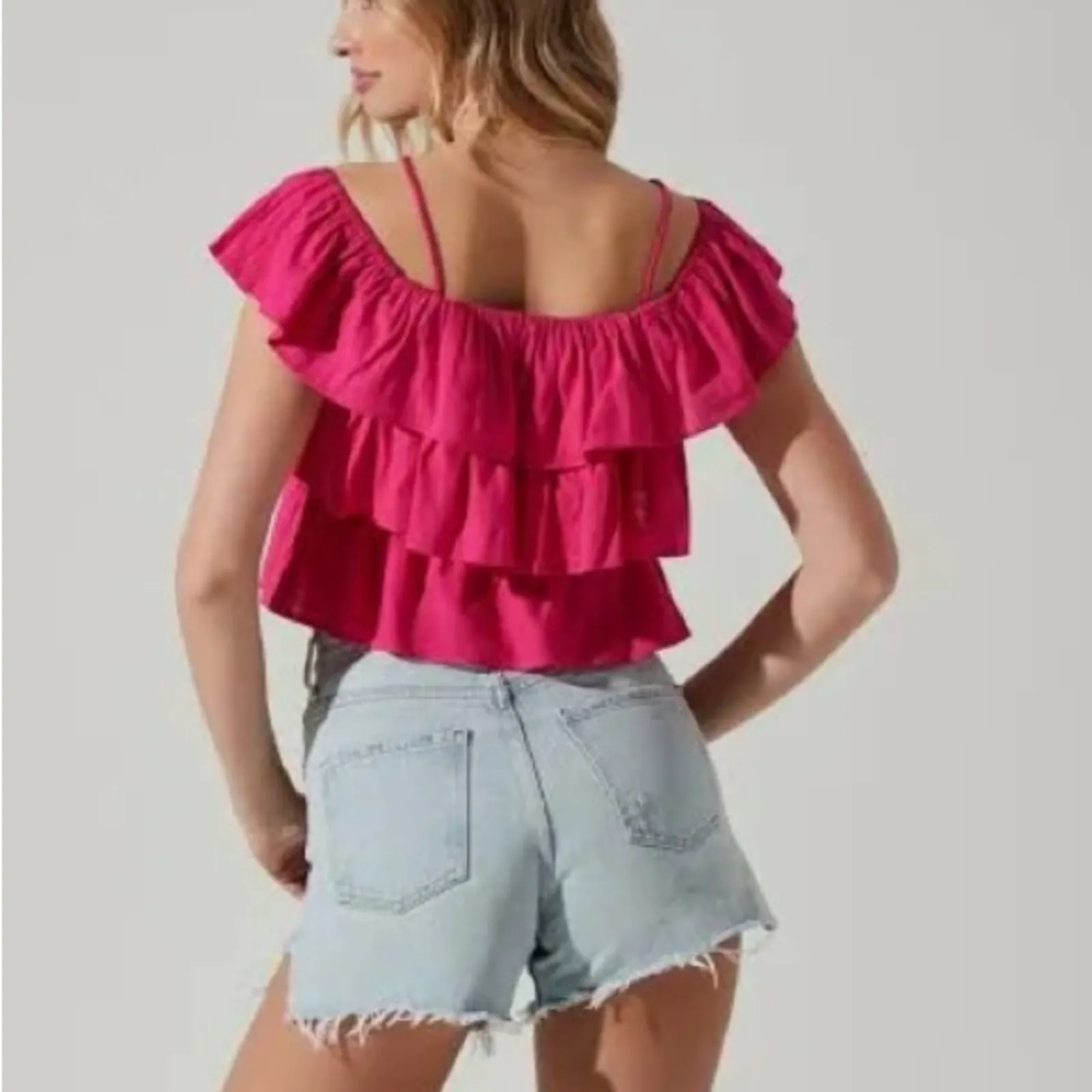 Astr Hot Pink Halter Tired Ruffle Top Size M - Image 3
