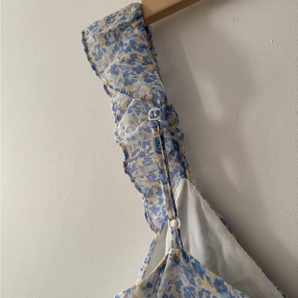 Petal & Pup Blue and Yellow Floral Tiered Midi Dress - Image 3