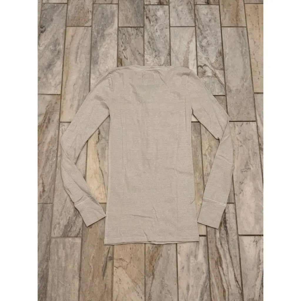 NEW PINK Victoria's Secret women's small silver sparkle long sleeve - Image 4